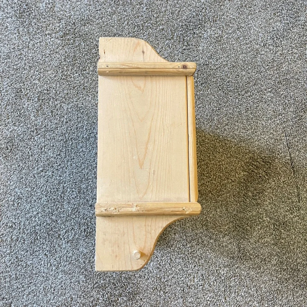Vtg Wooden Wall Display Shelf towel Cottage Farmhouse Trinket granny bathroom 14